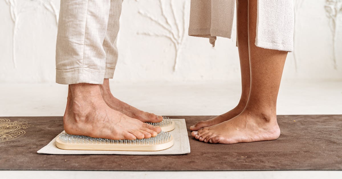 découvrez les bienfaits de l'acupression, une méthode traditionnelle qui allie toucher et points d'énergie pour soulager le stress, soulager les douleurs et favoriser le bien-être. explorez des techniques simples à intégrer dans votre routine quotidienne.