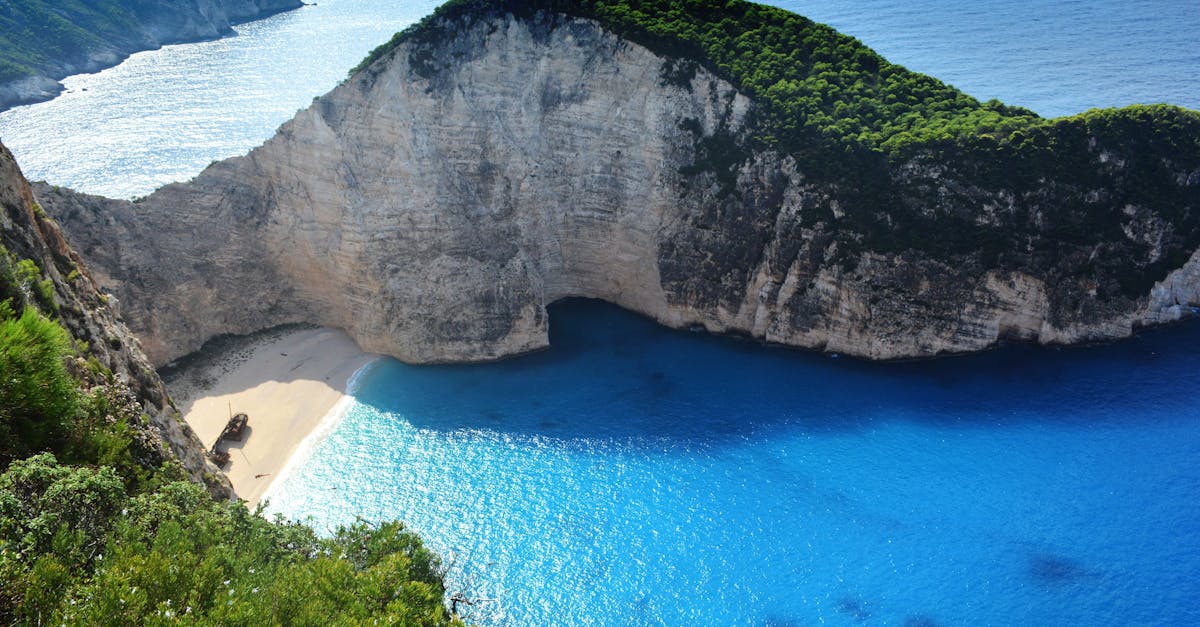 découvrez un monde de sérénité et de beauté avec 'paradise', un voyage inoubliable au cœur des paysages enchanteurs et des expériences revigorantes. laissez-vous emporter par la magie d'un cadre idyllique, où chaque instant devient une évasion vers le bonheur.