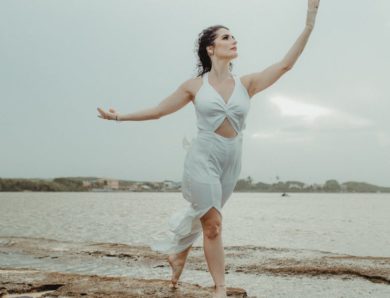 Découvrez les plus belles robes vert d’eau tendance