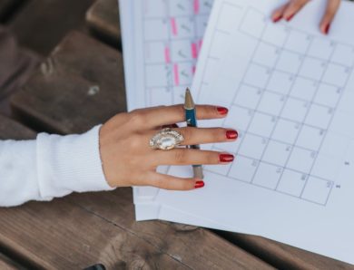 Découvrez l’élégance naturelle des bijoux en bois pour sublimer votre style
