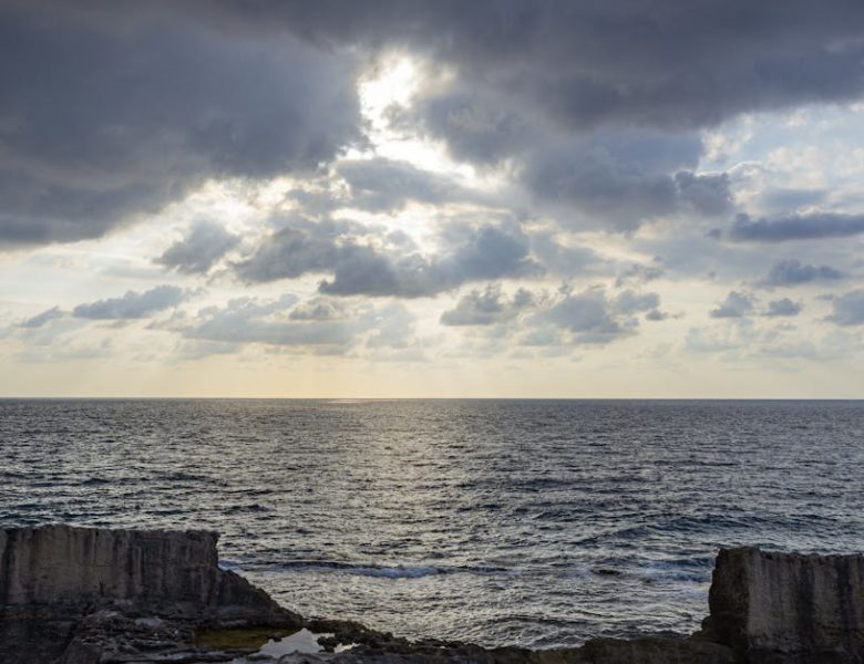Bienfaits du soleil pour la santé : conseils et précautions à connaître